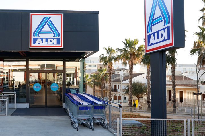 Aldi Inaugura Su Primer Supermercado En Can Picafort Mallorca