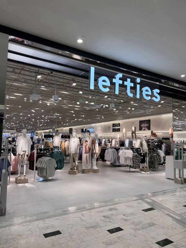 Lefties estrena flagship store en el Centro Comercial El Mirador