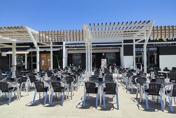 Restalia se expande en Andalucía con un nuevo 100 Montaditos