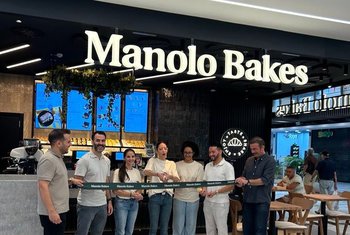Manolo Bakes reabre su establecimiento en La Vaguada