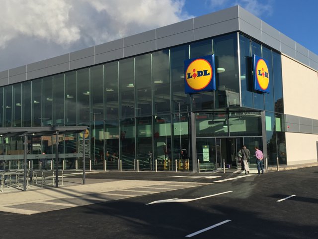 Lidl invertirá 37 millones en su nueva plataforma logística en Canarias