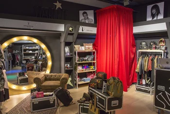 Starlite Shop abre una tienda en Arenas