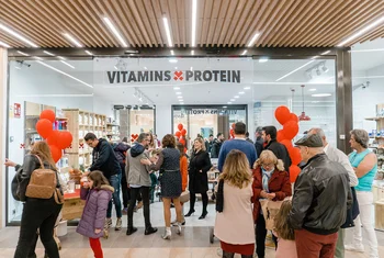 Vitamins Protein se incorpora a Los Patios