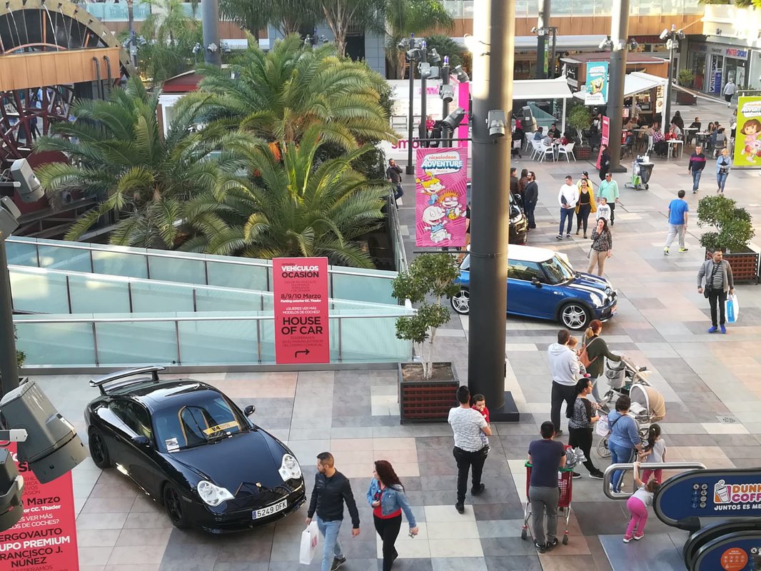 Thader celebra la Feria de Automóvil de Ocasión