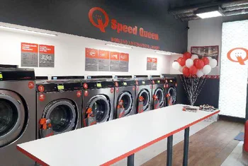 Speed Queen abre su lavandería número 500
