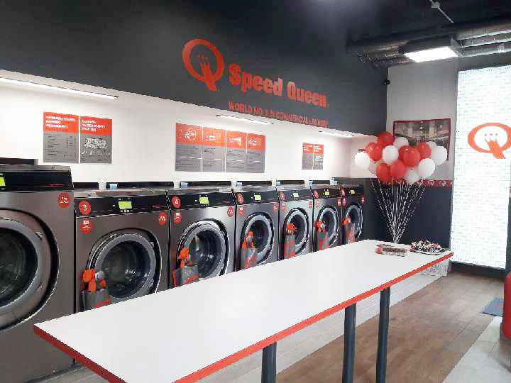 Speed Queen abre su lavandería número 500