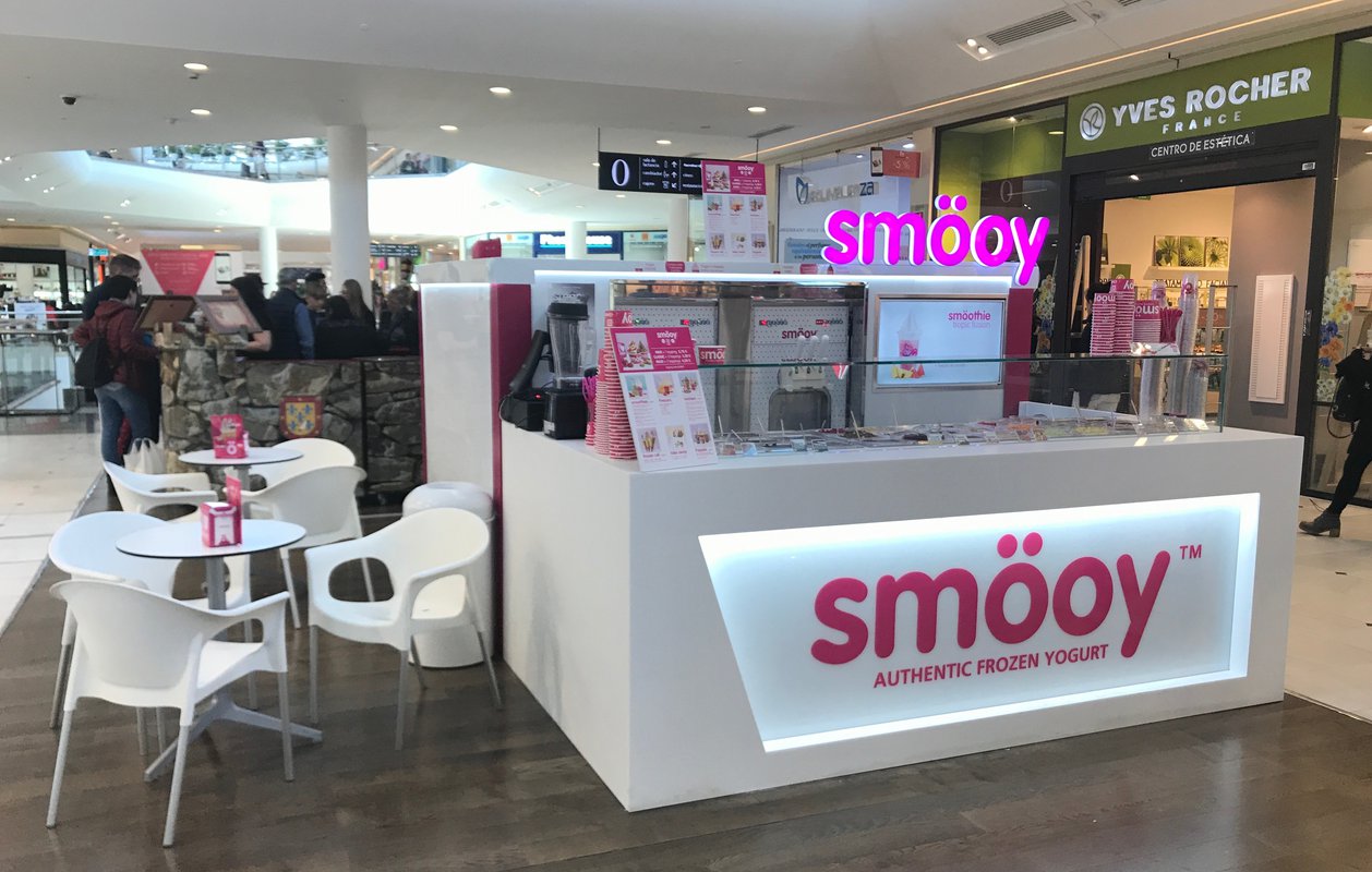 El yogur helado de smöoy llega a Vallsur