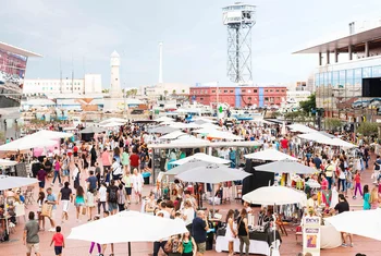 Moda, música y deporte en Downtown Market Barcelona