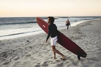 Sundek trae el surf y el sol a Maremagnum