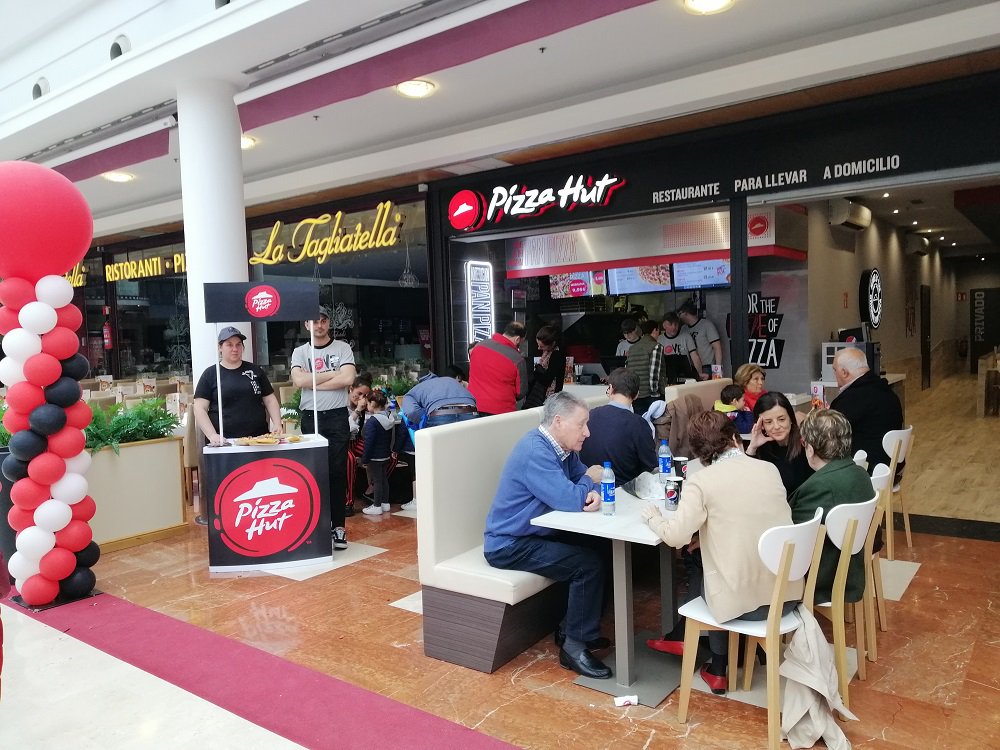 Artea incrementa su restauración con Pizza Hut