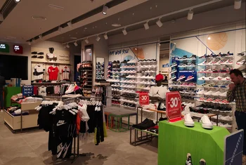 Espacio León hace deporte con AW LAB