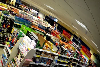 El comercio minorista crece un 1,1% en abril