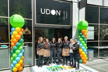 Los noodles de Udon se enrollan en La Fira Centre Comercial