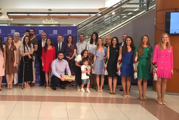 Nuevo Centro entrega los premios a la fotografía fallera