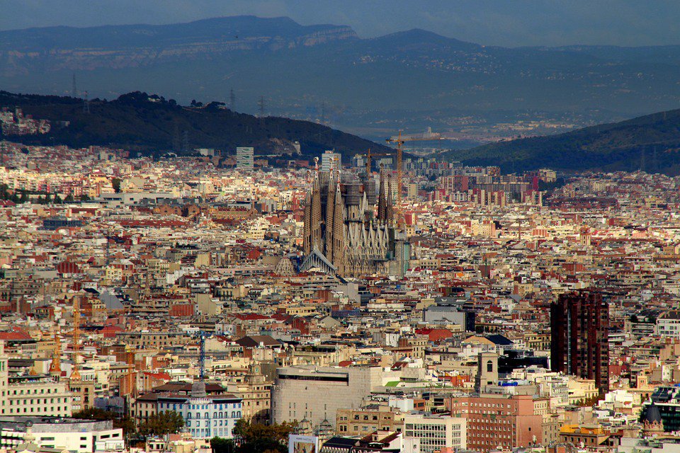 Barcelona Oberta pide la revisión de los horarios comerciales