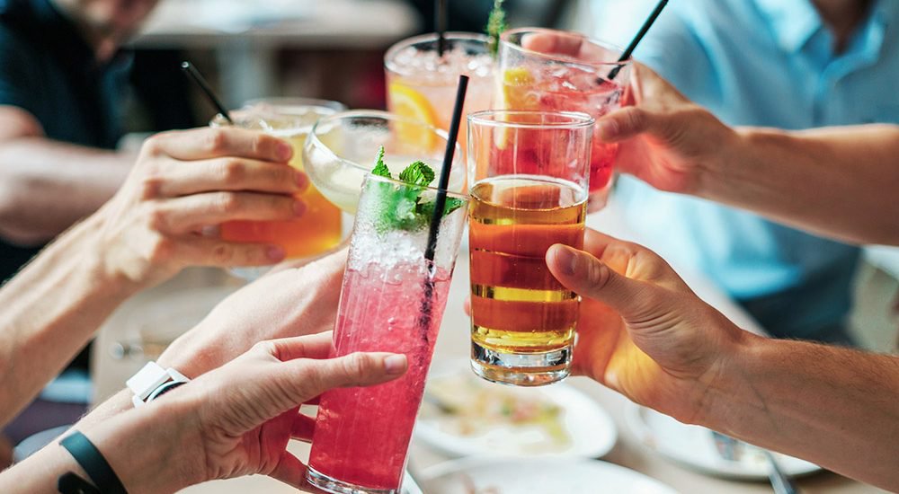 Un tercio del consumo del verano se dedica a cócteles, copas, aperitivos y barbacoas