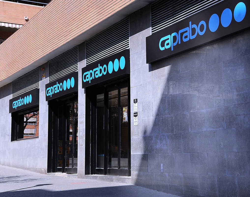 Caprabo inaugura un nuevo establecimiento en Barcelona