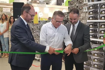 Melilla inaugura una tienda de Leroy Merlin