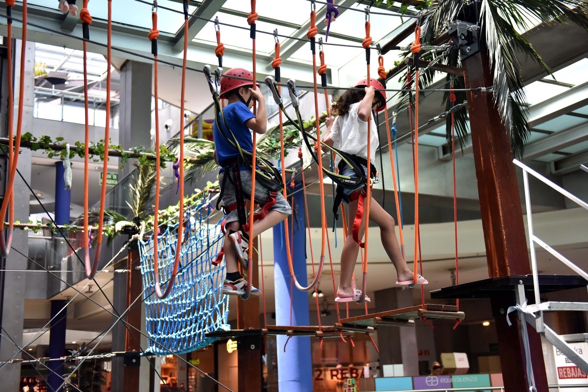 Treetops Park trae la aventura a 7 Palmas