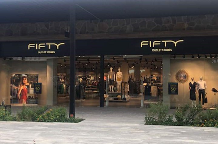 Fifty inaugura su primera tienda en México