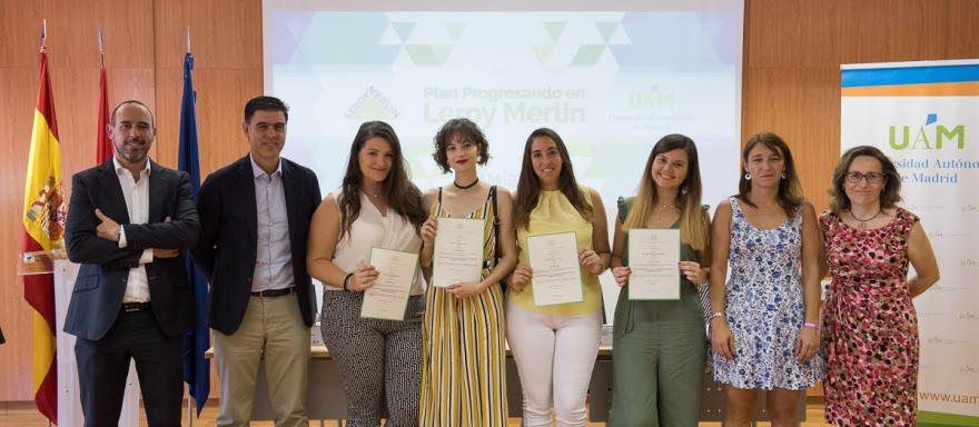 Los alumnos del Plan Progresando se gradúan
