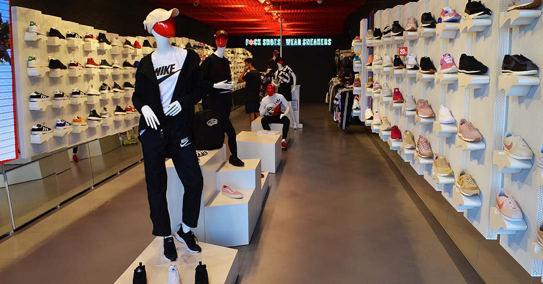 Wanna Sneakers tienda en El Trompo - Revista Centros Comerciales