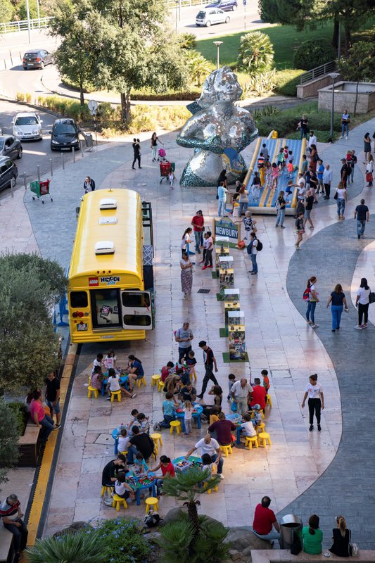 Almada Forum se sube al autobús digital de LEGO