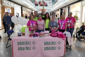 L'Aljub organiza un stand solidario contra el cáncer de mama