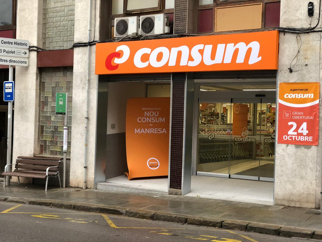 Manresa acoge un nuevo supermercado Consum