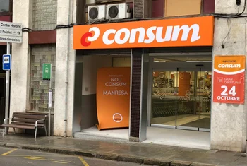 Manresa acoge un nuevo supermercado Consum