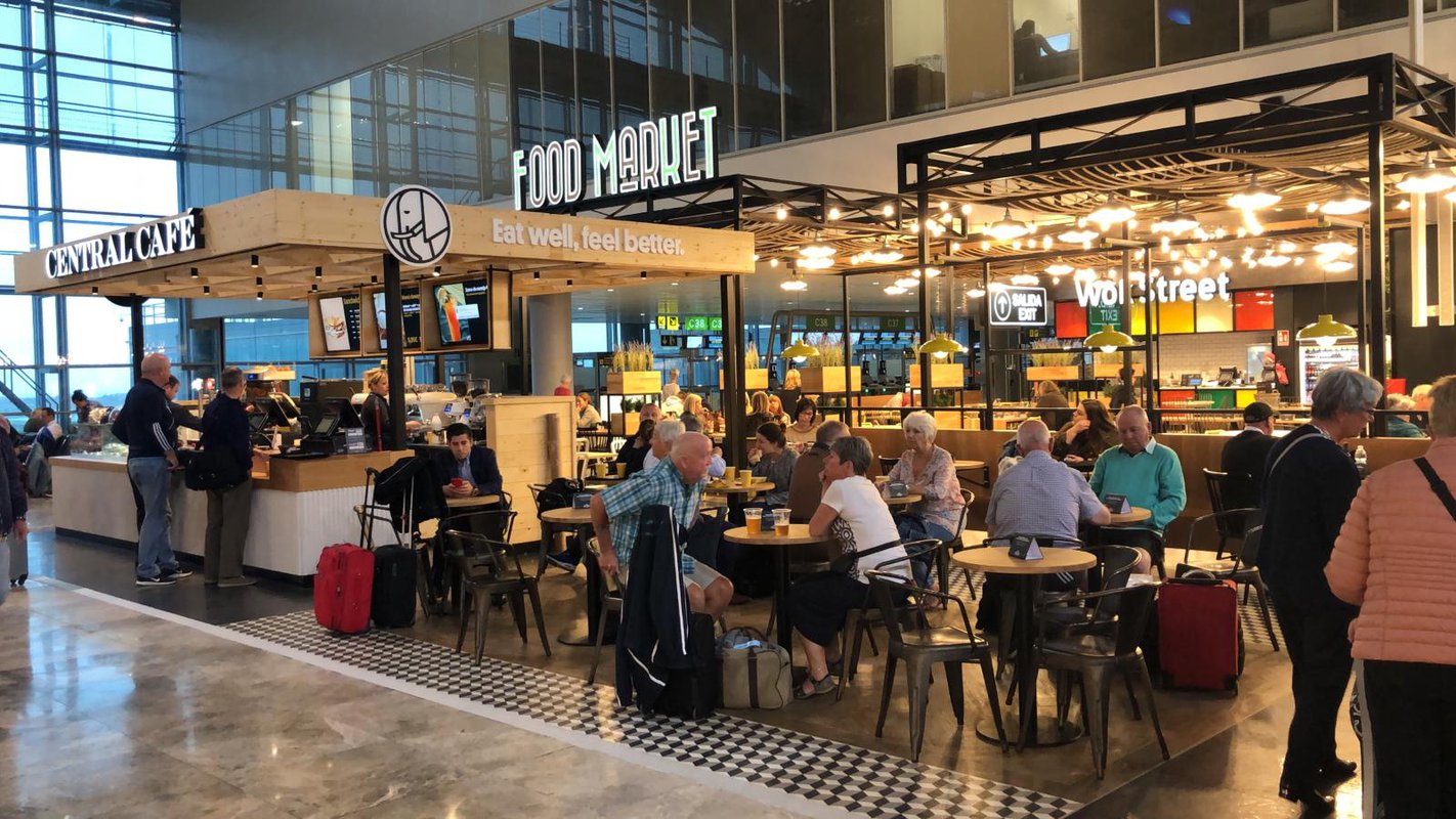 Eat Out inaugura un Food Market en el aeropuerto de Alicante