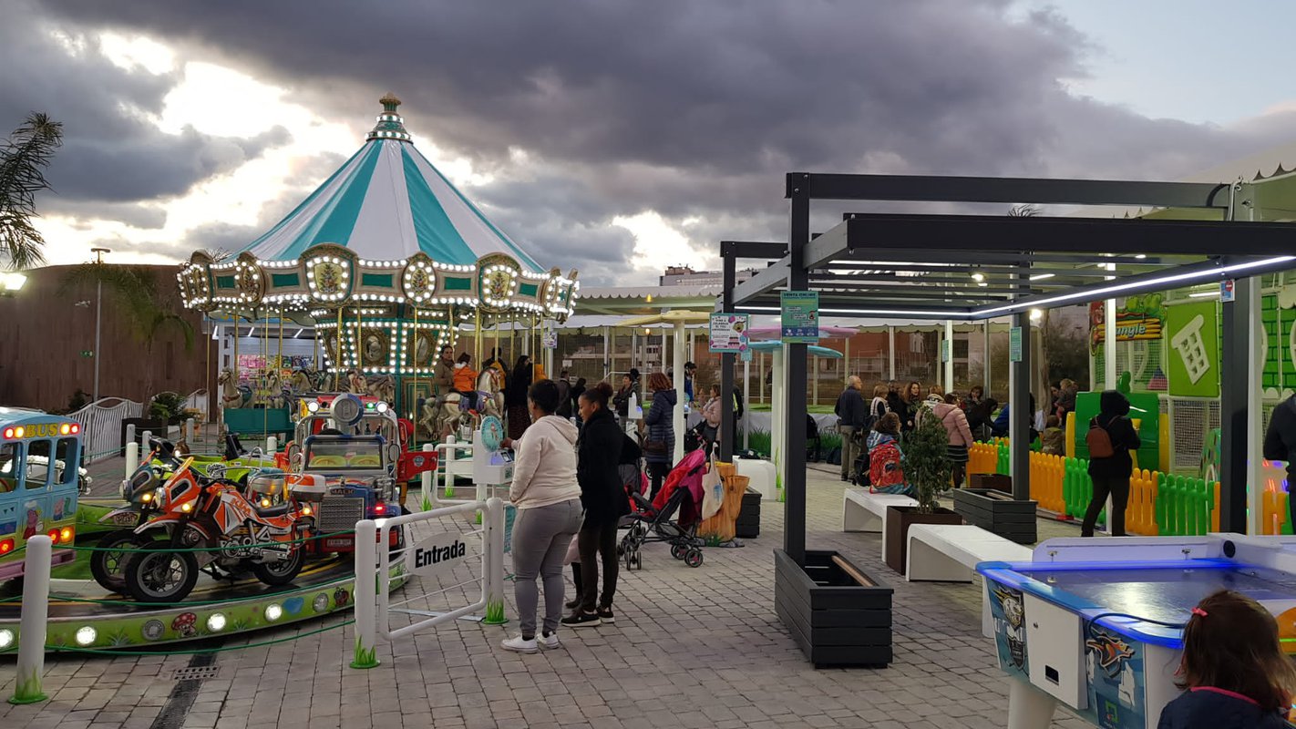Finestrelles Shopping Centre inaugura un parque de ocio infantil