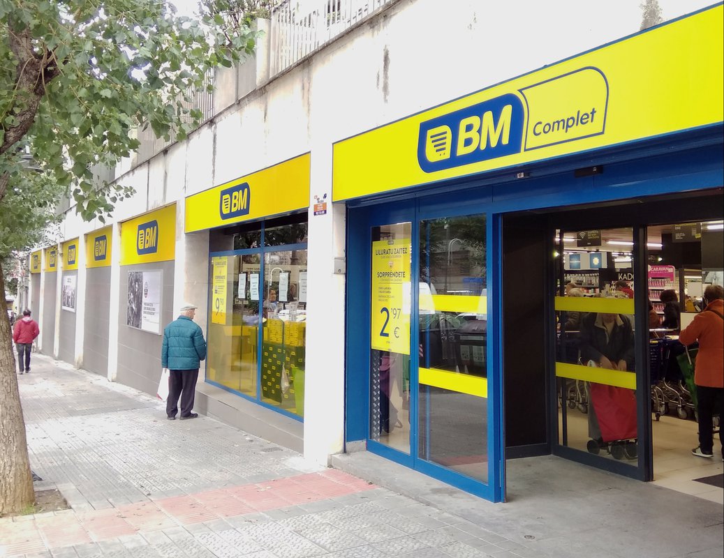 BM Supermercados reabre los 11 establecimientos adquiridos a Simply