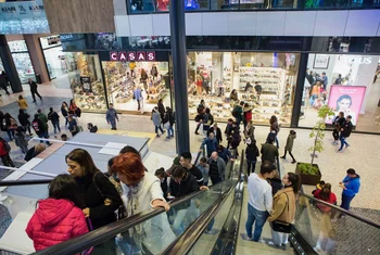 Finestrelles Shopping Centre recibe 150.000 visitantes por el Black Friday