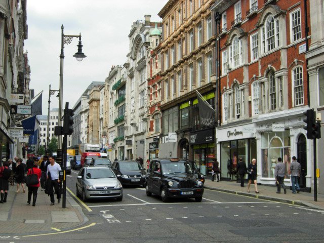 Fauré Le Page se instala en Londres