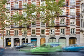 Mutualidad de la Abogacía compra un local ocupado por Caixabank en la calle Serrano