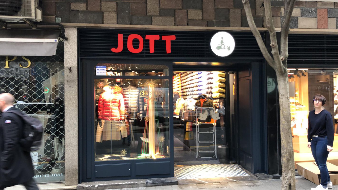 Jott abre una tienda en Bilbao