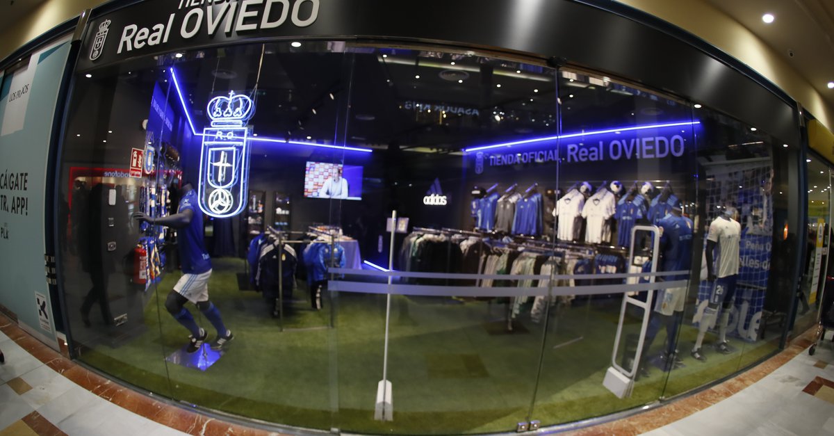 El Real Oviedo abre su tienda oficial en Los Prados Revista Centros