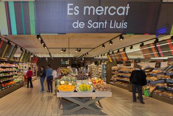 EROSKI renueva el 70 % de sus supermercados en Baleares