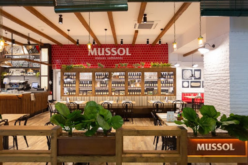 Mussol abre un restaurante en el Aeropuerto de El Prat