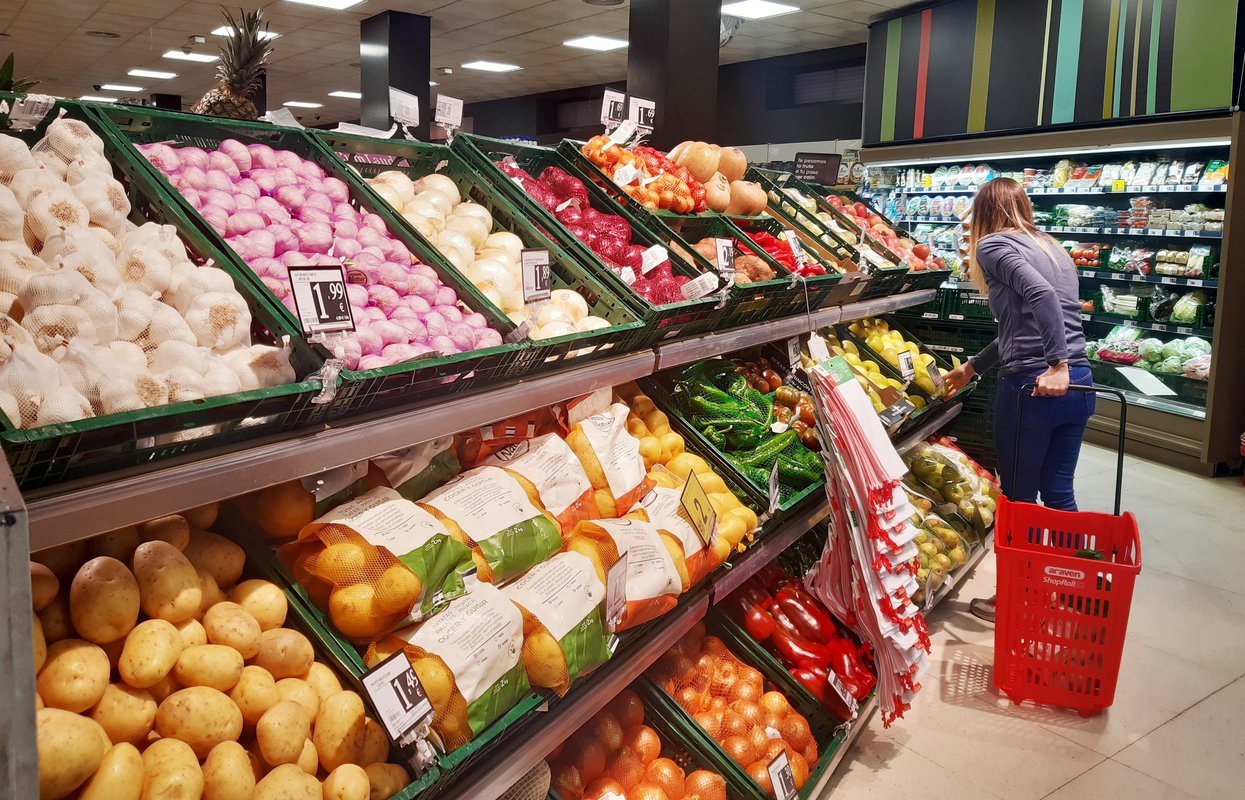 EROSKI suma diez supermercados de Simply en Vizcaya