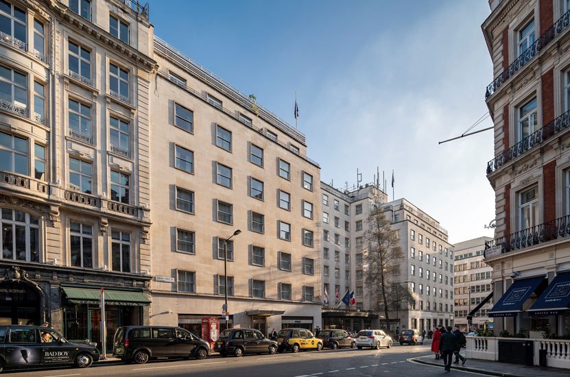 Savills pone en venta un portfolio de hotel y retail en Londres por 1.000 millones de libras