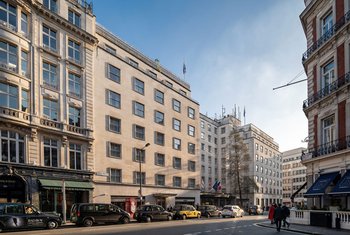 Savills pone en venta un portfolio de hotel y retail en Londres por 1.000 millones de libras