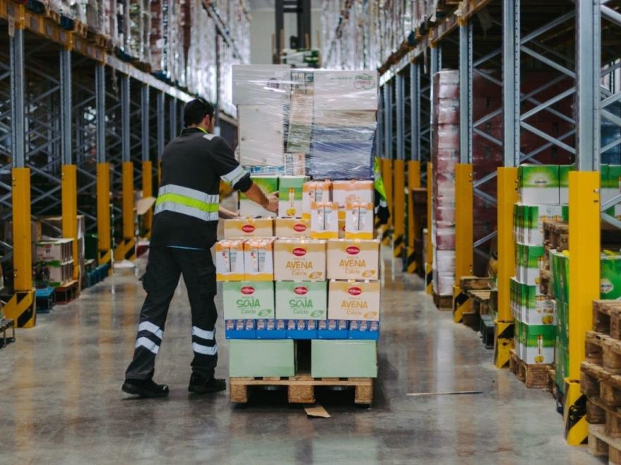 Lidl distribuye 100.000 kilos de alimentos entre personas mayores