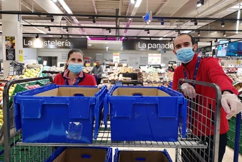 Carrefour cederá 200 euros a sus trabajadores