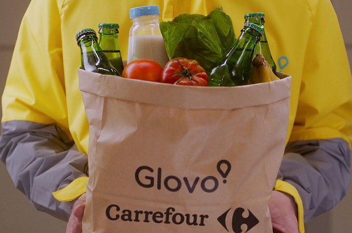 Carrefour amplía su alianza con Glovo