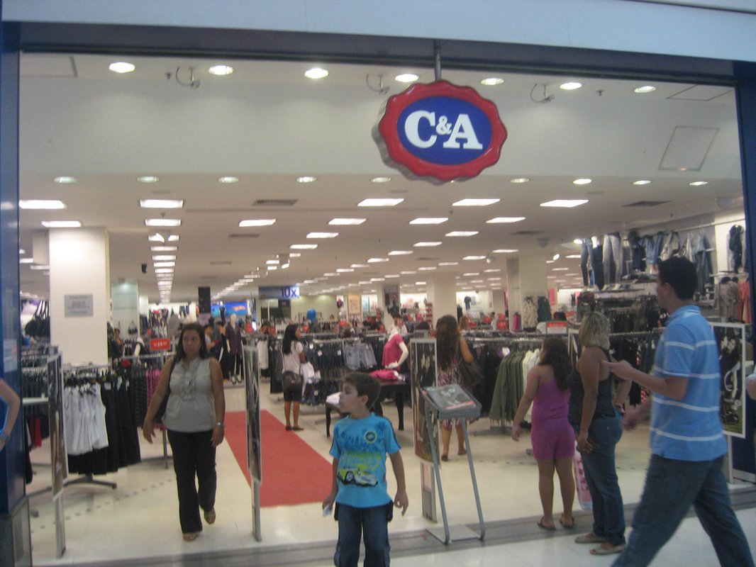 C&A firma un plan para ayudar a los trabajadores del sector textil