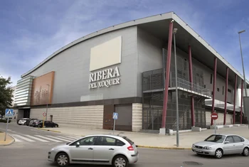 Los 75 establecimientos de Ribera del Xúquer recuperan su actividad