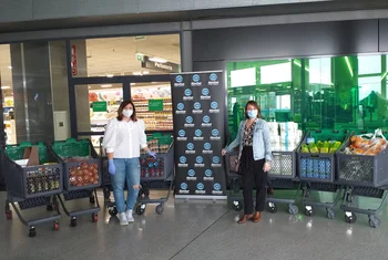 AireSur dona alimentos para las familias vulnerables de su región