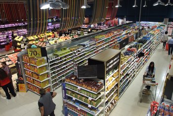 EROSKI ha transformado 845 de sus supermercados